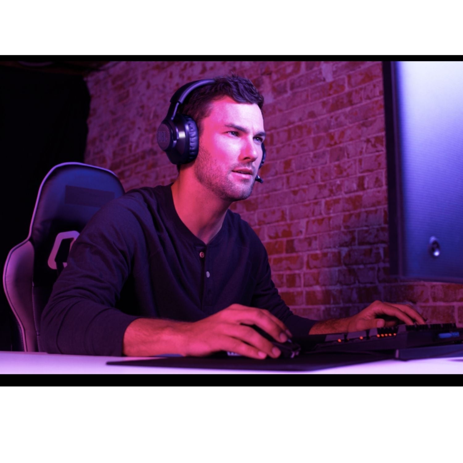Audifono JBL Quantum 350 Gamer Wireless 22 Horas Negro