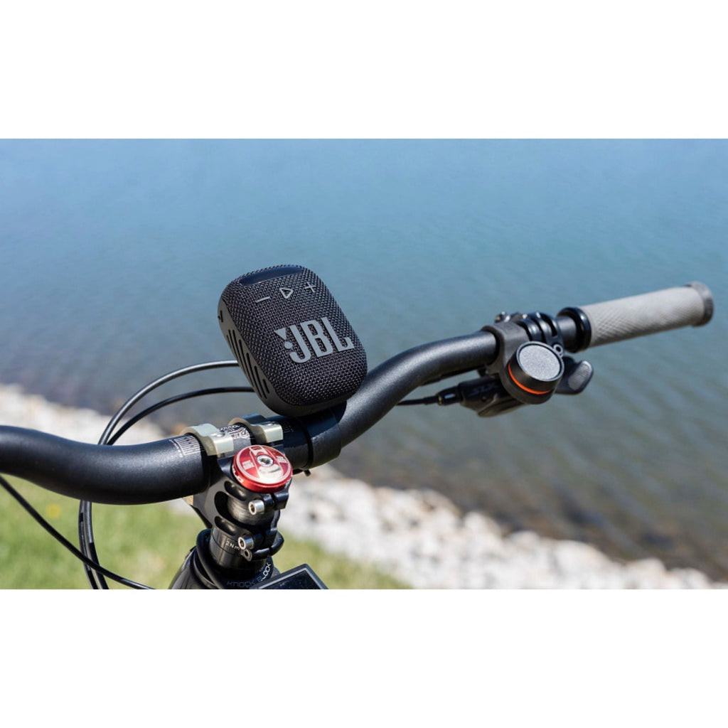 Parlante Jbl Wind3 Bluetooth Para Vehiculos de 2 Ruedas Radio Fm Negro